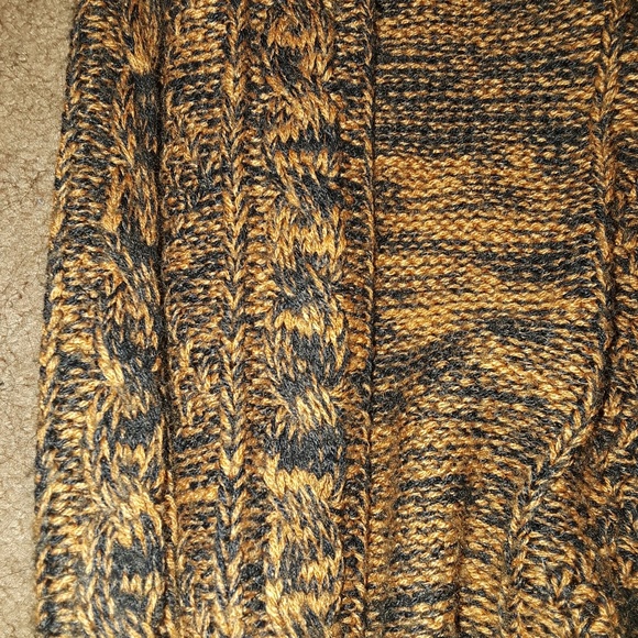 Light sweater - Picture 3 of 3